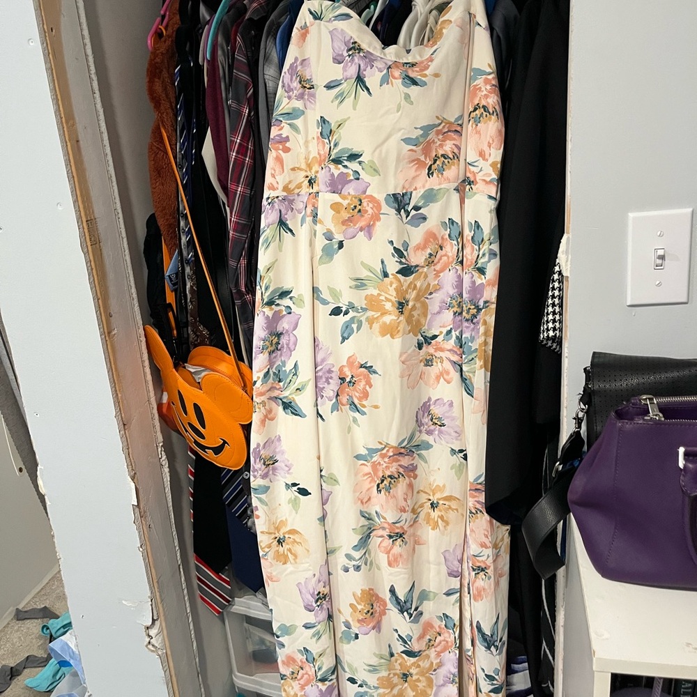 Abercrombie & Fitch Cream Floral Dress